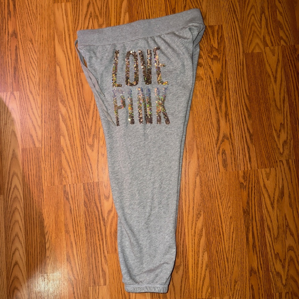 PINK Victoria’s Secret Medium Gray Jogger Sweatpants Gold Silver Sequin Logo Y2K - Picture 7 of 11